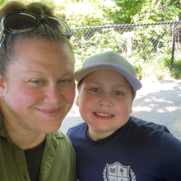 Meet your Posher, Veronica - Picture 4 of 5